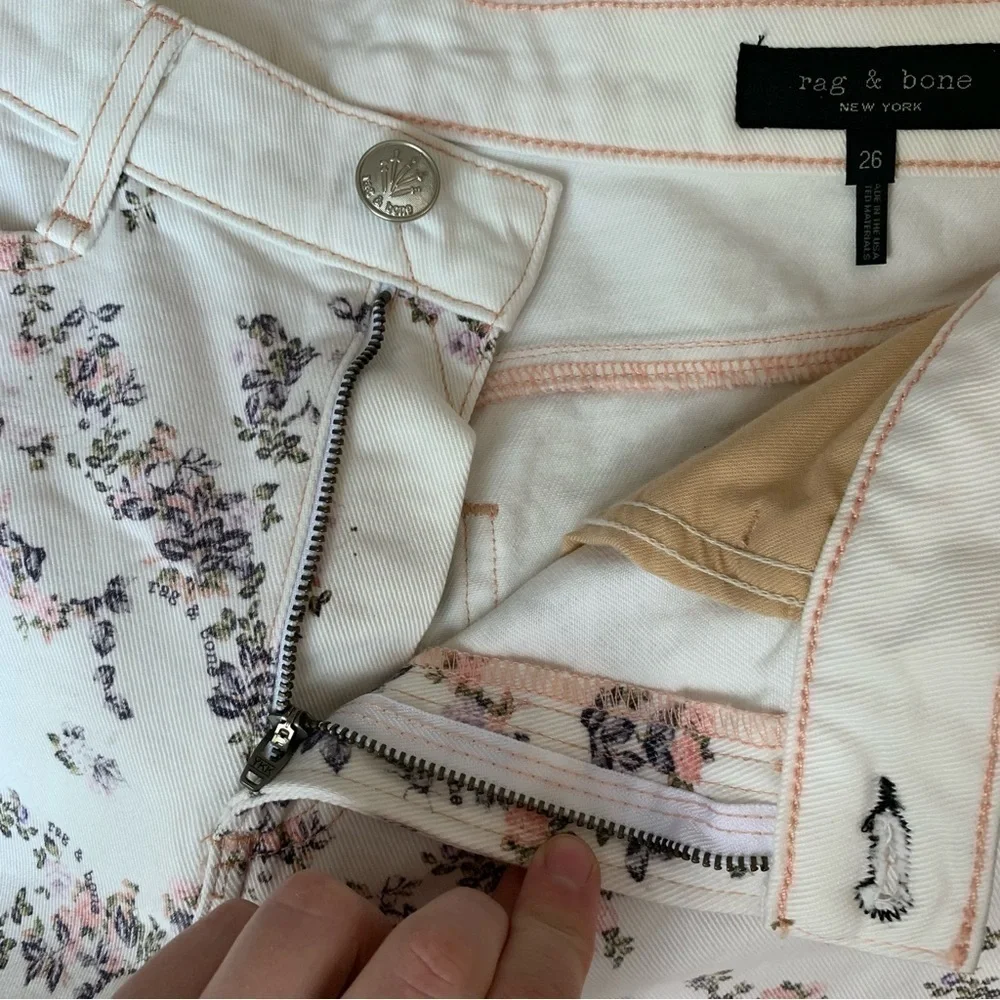New! Rag & Bone Shorts JEAN Ellie Floral Print Denim Shorts in Micro Floral 26